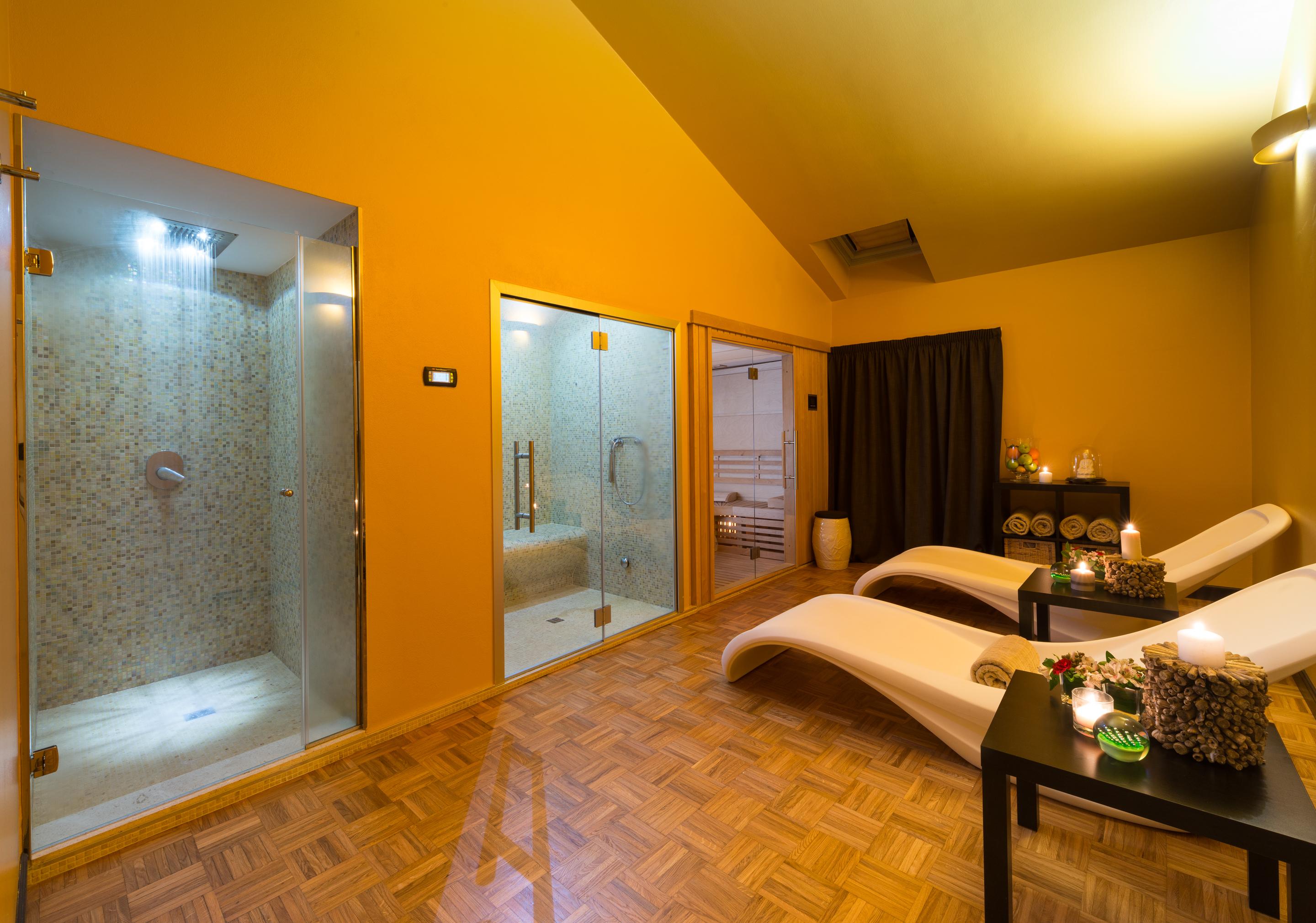 Palazzo Bezzi Hotel Ravenna Bagian luar foto