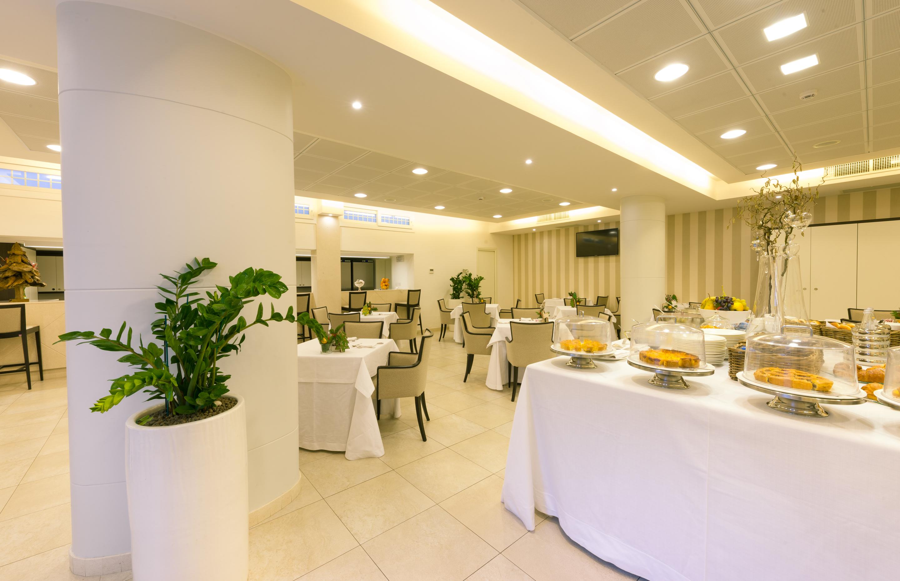 Palazzo Bezzi Hotel Ravenna Bagian luar foto