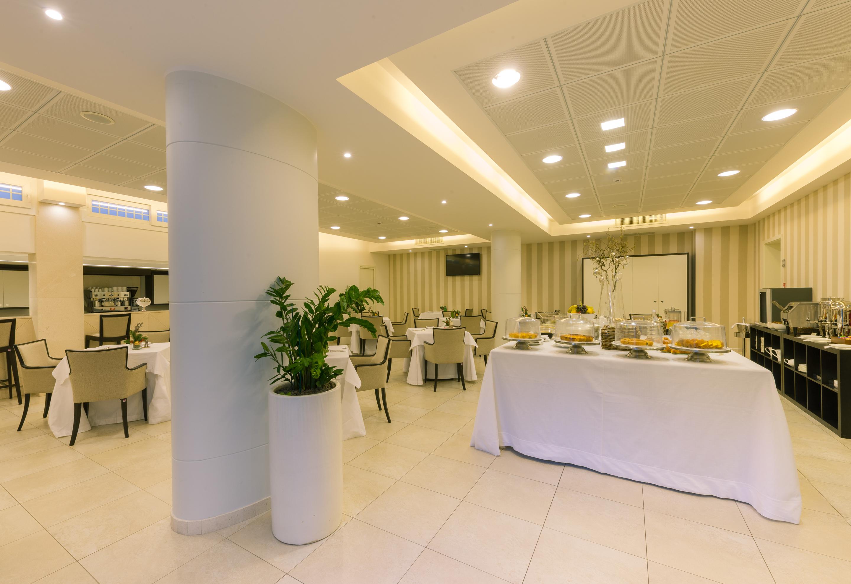 Palazzo Bezzi Hotel Ravenna Bagian luar foto